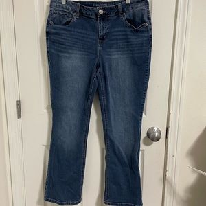 Maurice’s Jeans size 14 SHORT